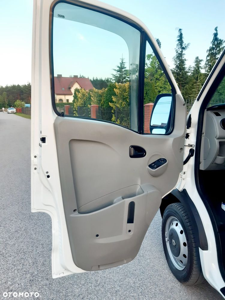 Renault Master - 32