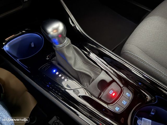 Toyota C-HR 1.8 Hybrid Square Collection - 24