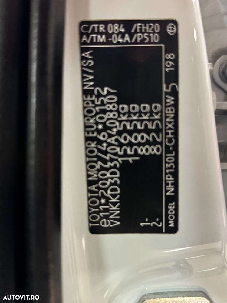 Toyota Yaris 1.5 VVT-i HSD Sol - 21