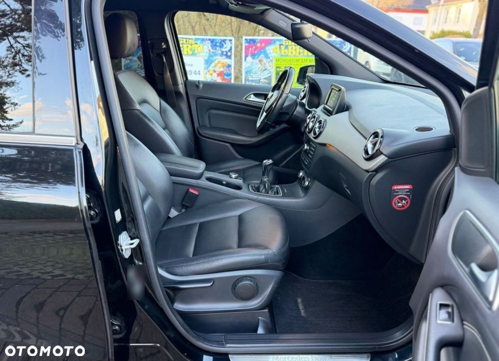 Mercedes-Benz Klasa B 180 (CDI) d - 4