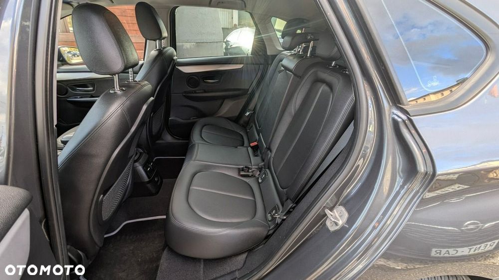 BMW Seria 2 216d Advantage - 16
