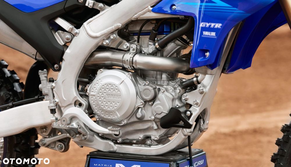 Yamaha YZF - 2