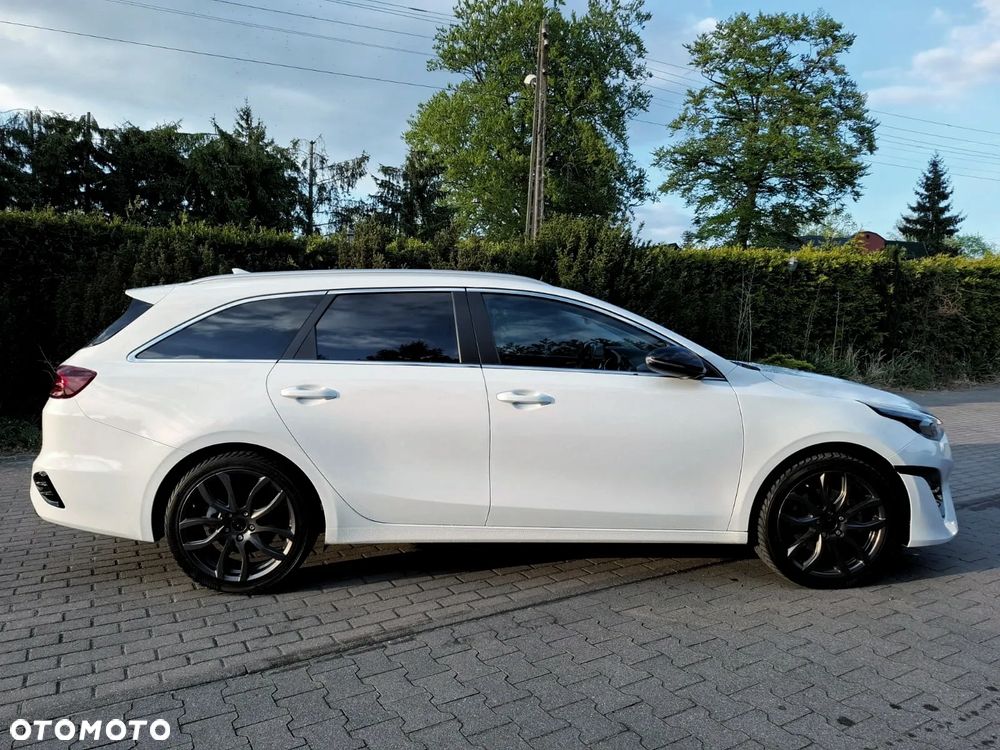 Kia Ceed 1.5 T-GDI DCT7 OPF GT Line - 6