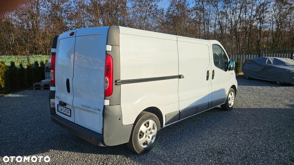 Opel Vivaro - 17