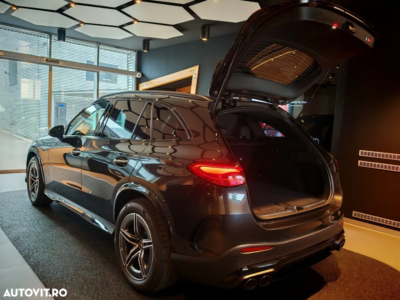 Mercedes-Benz GLC AMG 43 4MATIC - 17