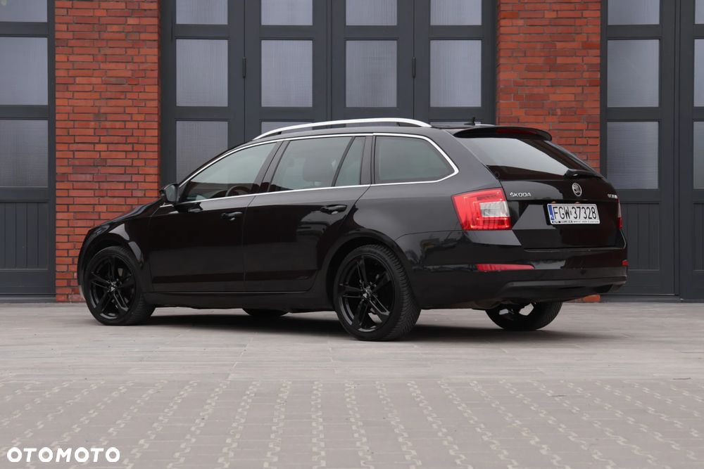 Skoda Octavia 2.0 TDI DSG Clever - 17