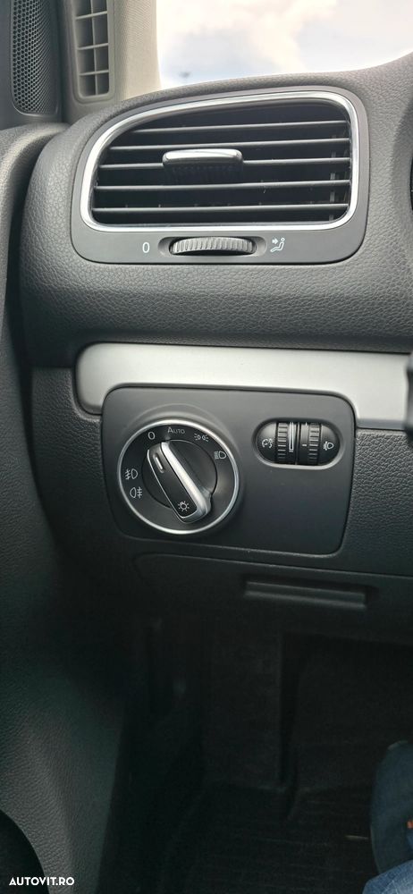 Volkswagen Golf 1.4 TSI DSG Style - 9