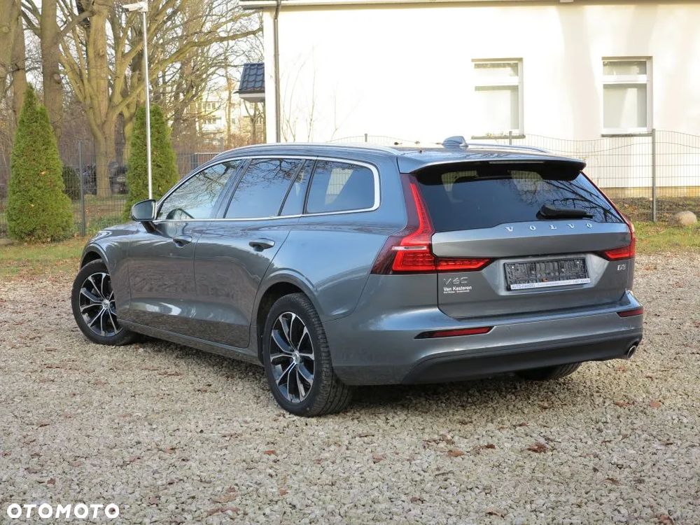 Volvo V60 D3 Momentum - 5
