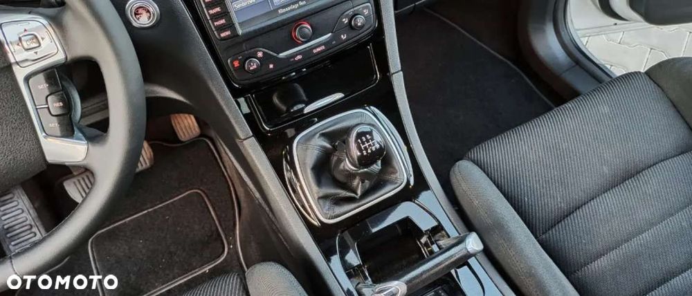 Ford S-Max 2.2 TDCi DPF Titanium - 11