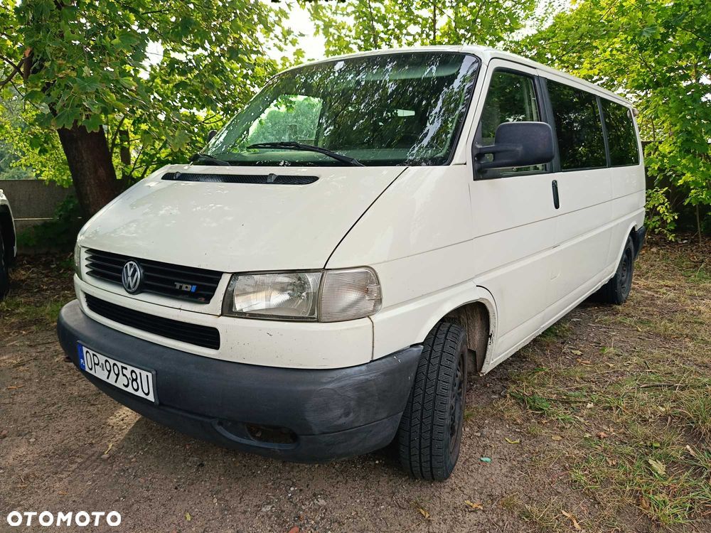 Volkswagen Caravelle - 7