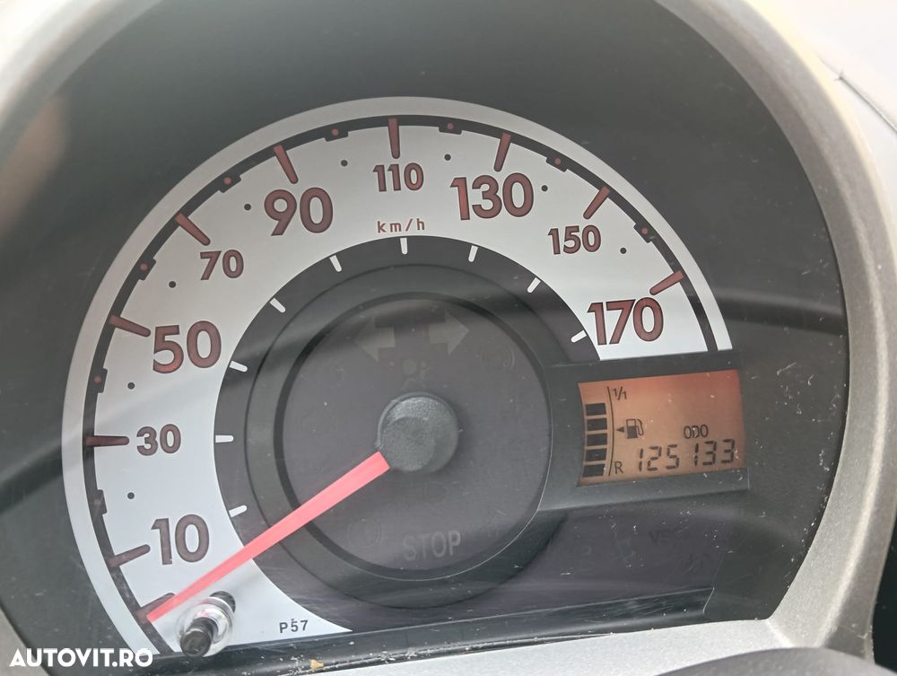 Toyota Aygo 1.0 Terra - 4