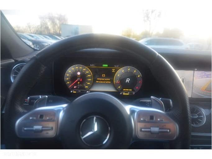 Mercedes-Benz CLS - 15