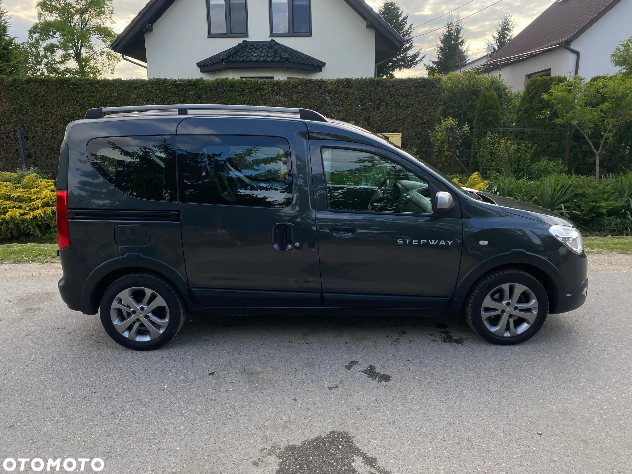 Citroën Berlingo Multispace VTi 120 SELECTION - 25