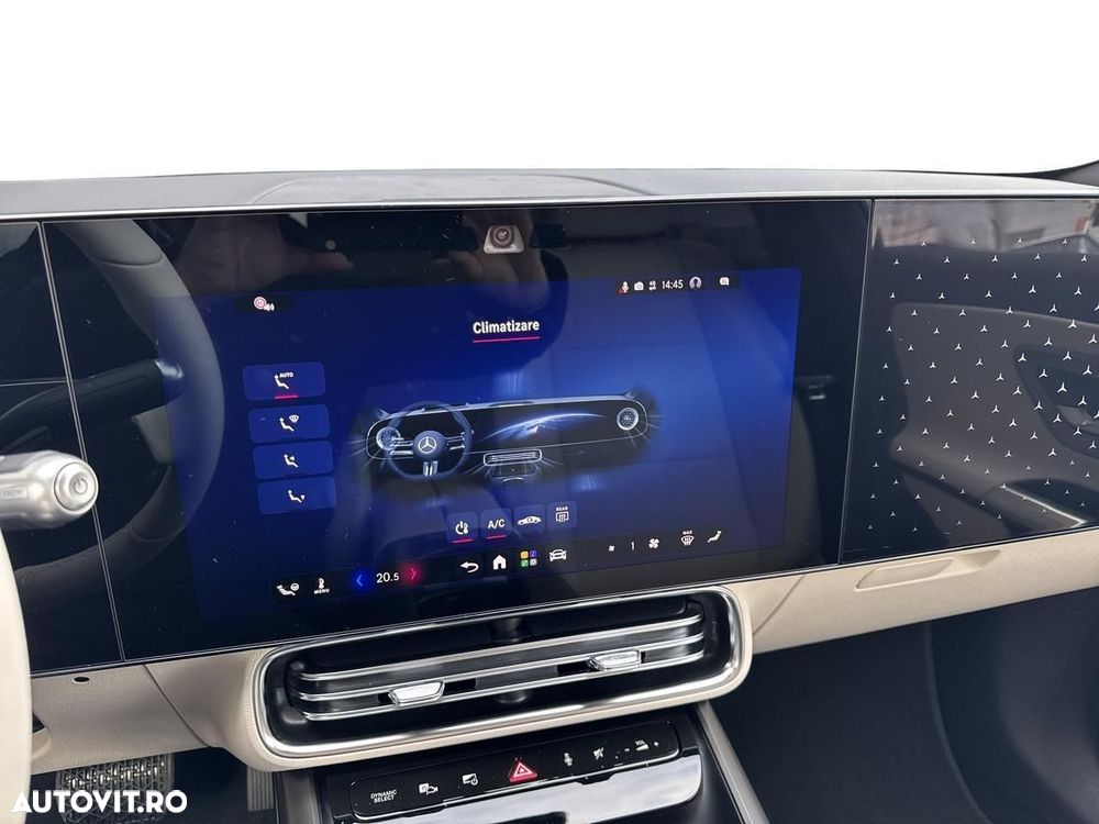 Mercedes-Benz CLA - 17