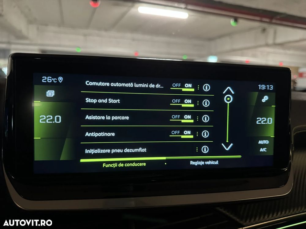 Peugeot 2008 1.2 PureTech EAT8 STT GT - 14