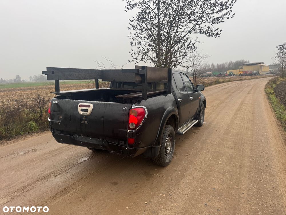 Mitsubishi L200 Pick Up 4x4 Intense Double Cab - 6