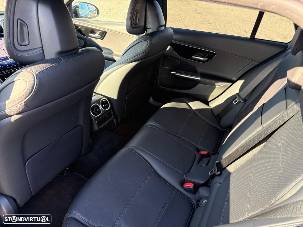 Mercedes-Benz C 300 de Avantgarde - 13