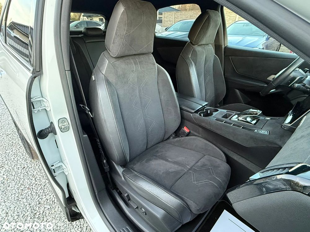 DS Automobiles DS 7 Crossback 1.6 E-Tense Grand Chic - 33