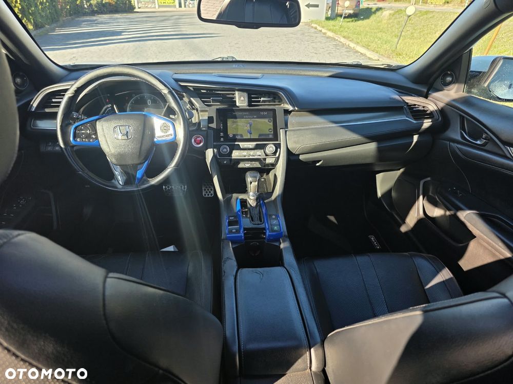 Honda Civic 1.0 i-VTEC Turbo CVT Executive - 13