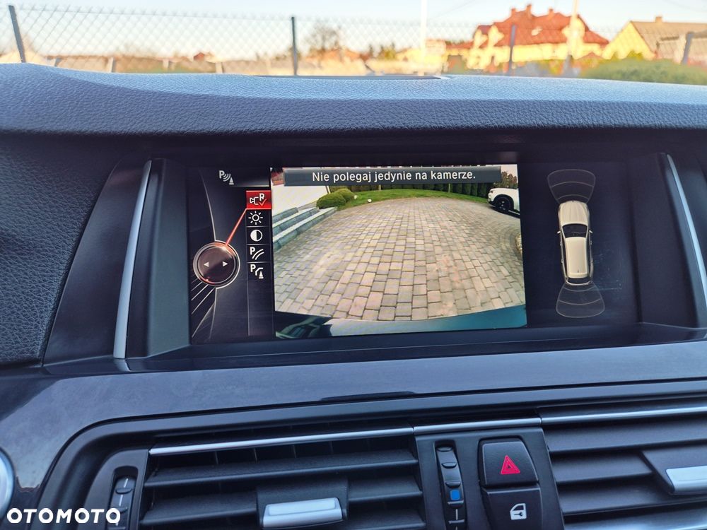 BMW Seria 5 520d - 18