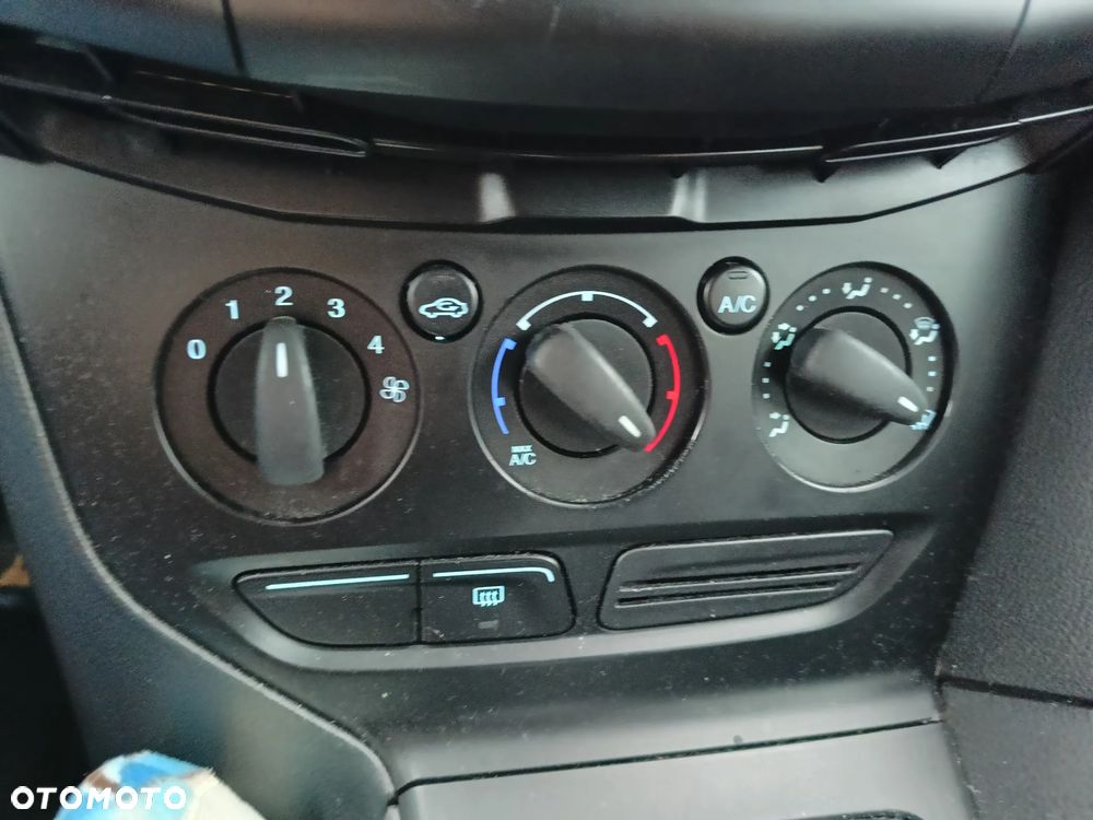 Ford Focus 1.6 TDCi Ambiente - 2