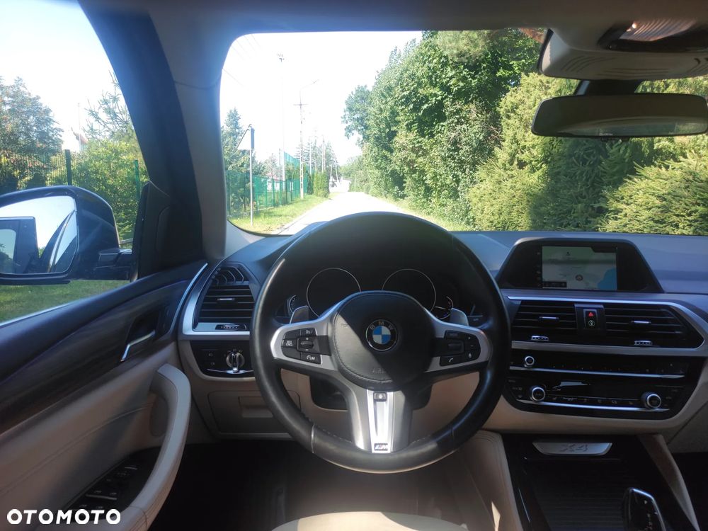 BMW X4 xDrive20i xLine sport - 39