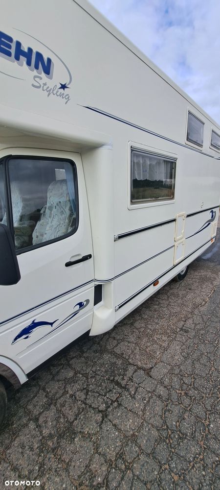 Mercedes-Benz Sprinter - 4