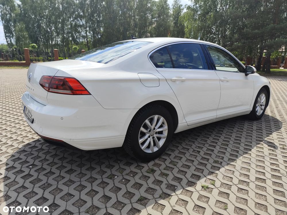 Volkswagen Passat 2.0 TDI EVO Business - 8