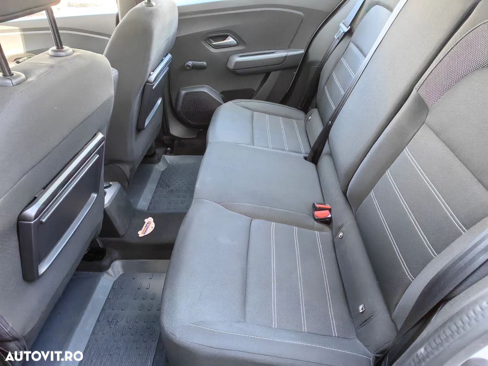Dacia Logan TCe 90 MT6 Comfort - 14