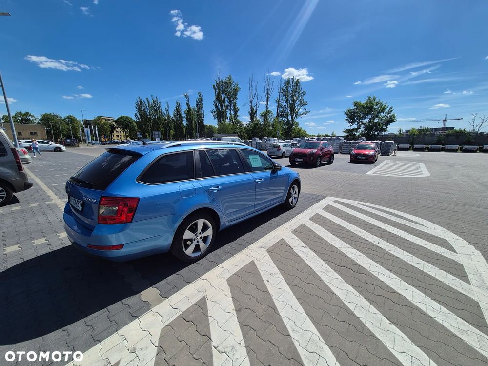 Skoda Octavia 2.0 TDI Elegance - 2