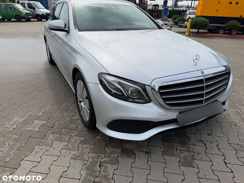 Mercedes-Benz Klasa E 220 d Avantgarde - 1