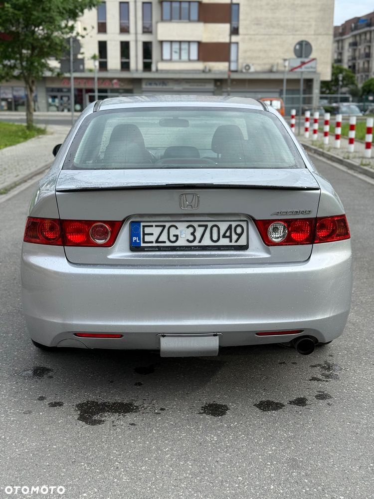 Honda Accord - 6