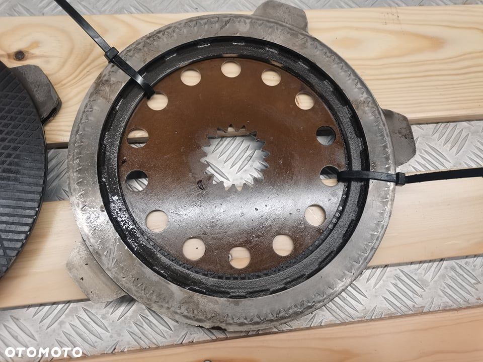 Hamulce do Case IH 5150 - 5