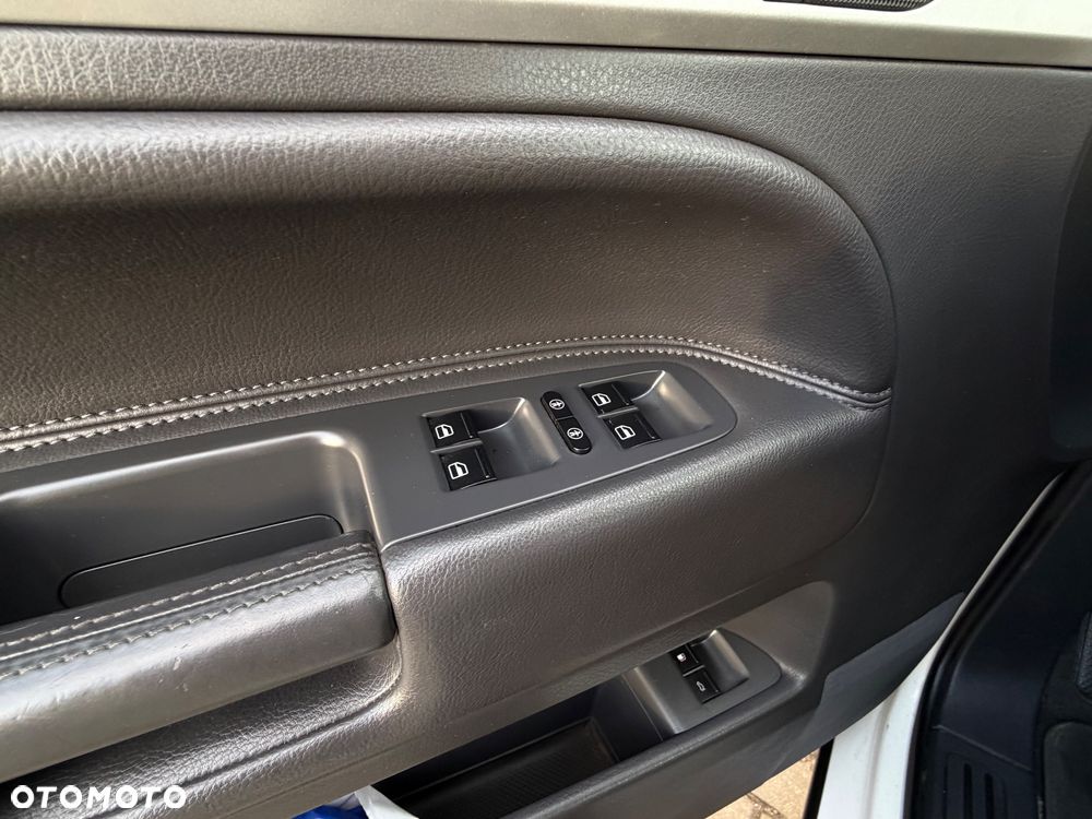 Volkswagen Touareg 2.5 R5 TDI DPF Perfect - 25