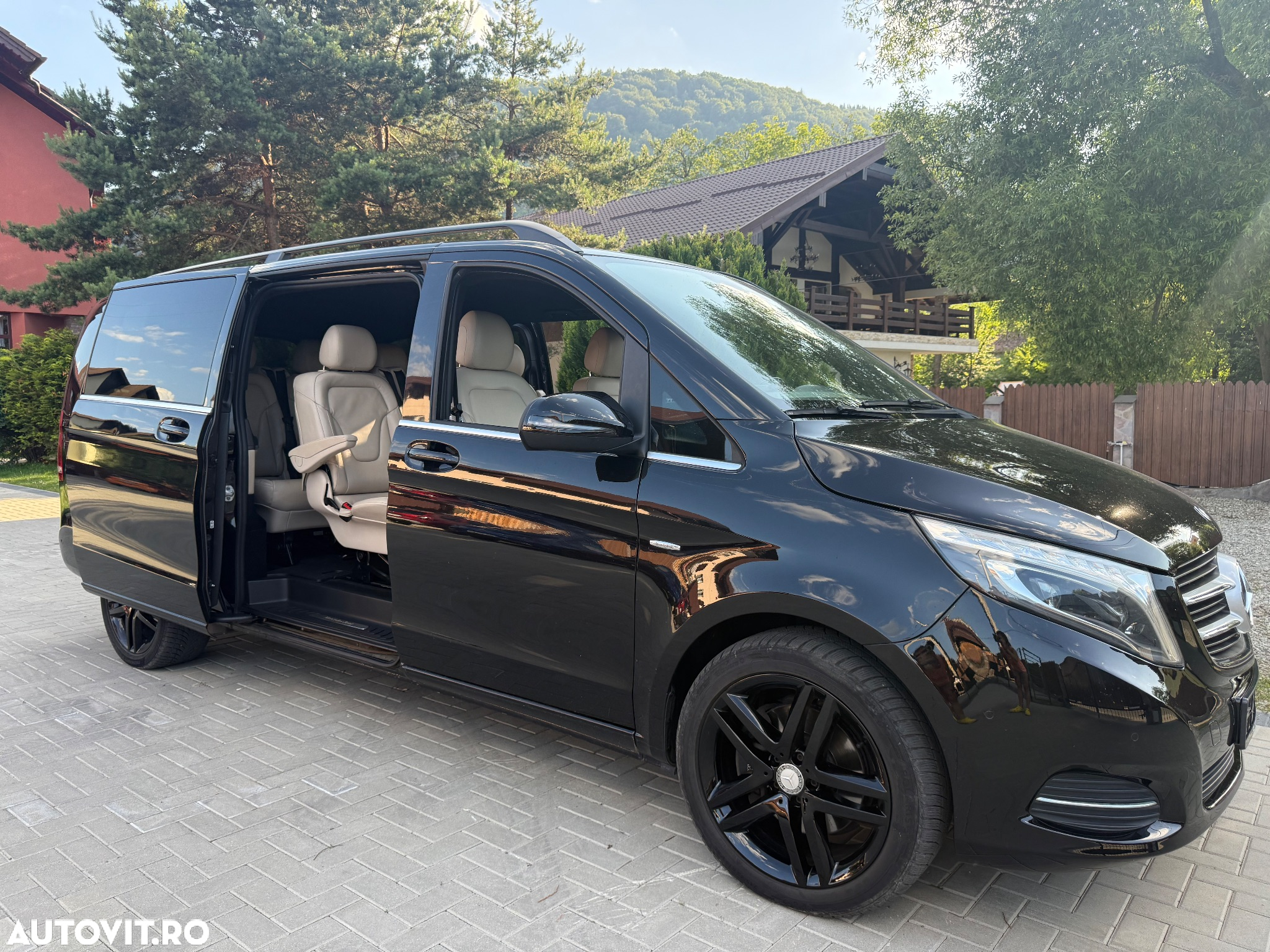 Mercedes-Benz V 250 (BlueTEC) d extralang 4Matic 7G-TRONIC Avantgarde Edition - 15