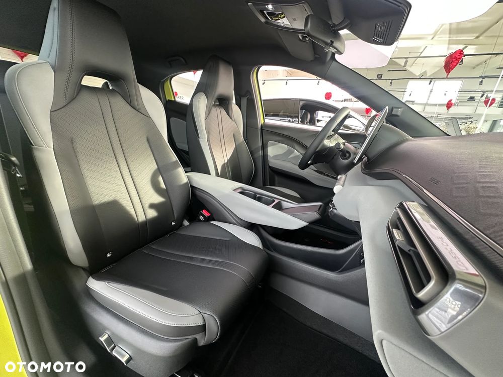 BYD Dolphin Surf - 15