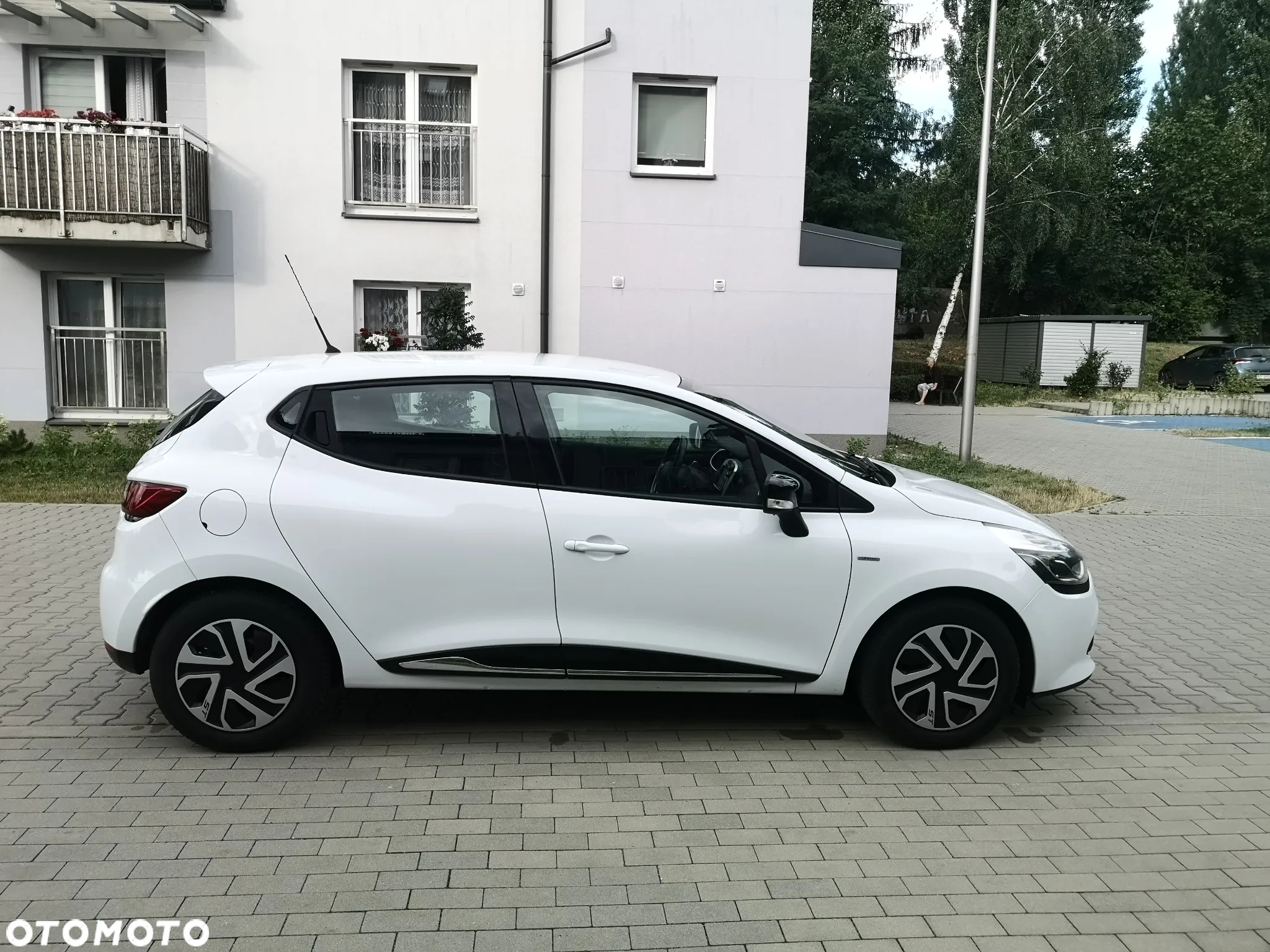 Renault Clio 0.9 Energy TCe Limited - 8