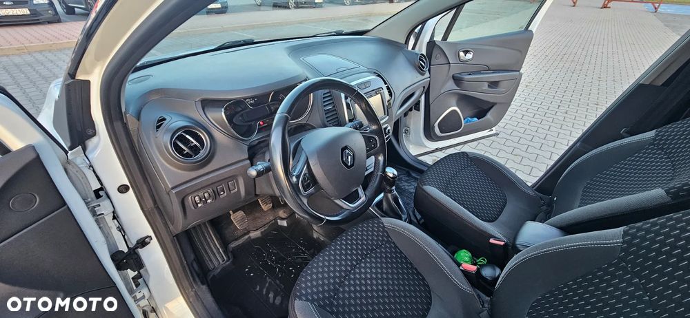 Renault Captur - 10