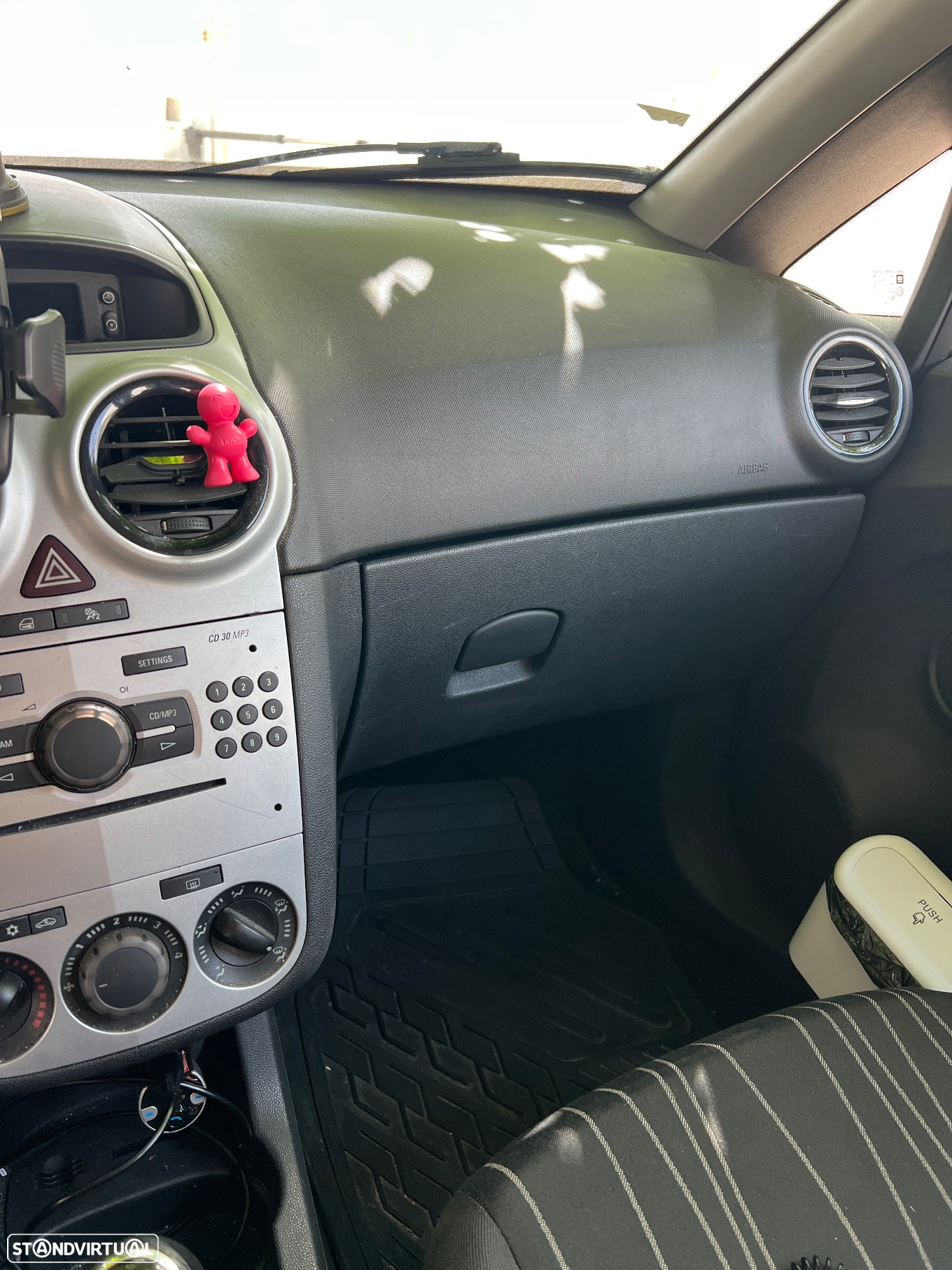 Opel Corsa 1.2 Enjoy - 17