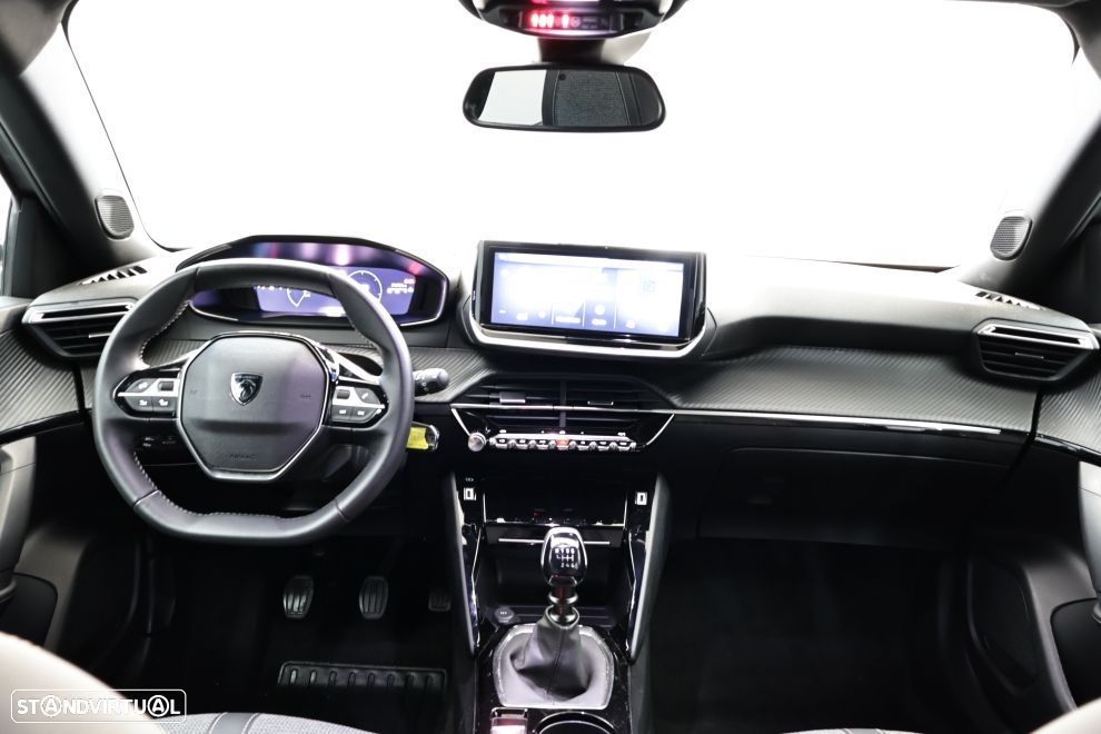 Peugeot 2008 1.2 PureTech Allure - 18