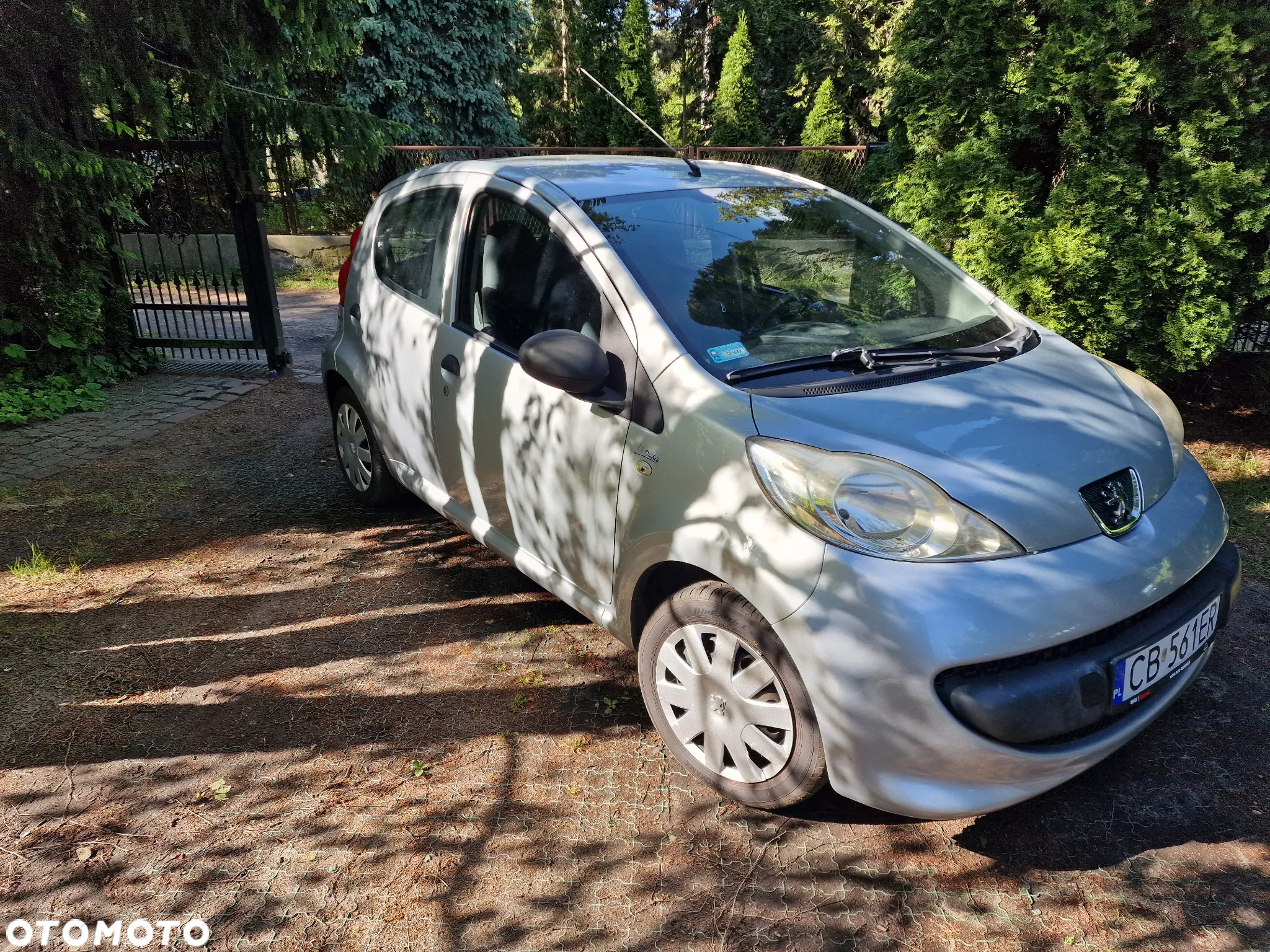Peugeot 107 1.0 Happy - 10