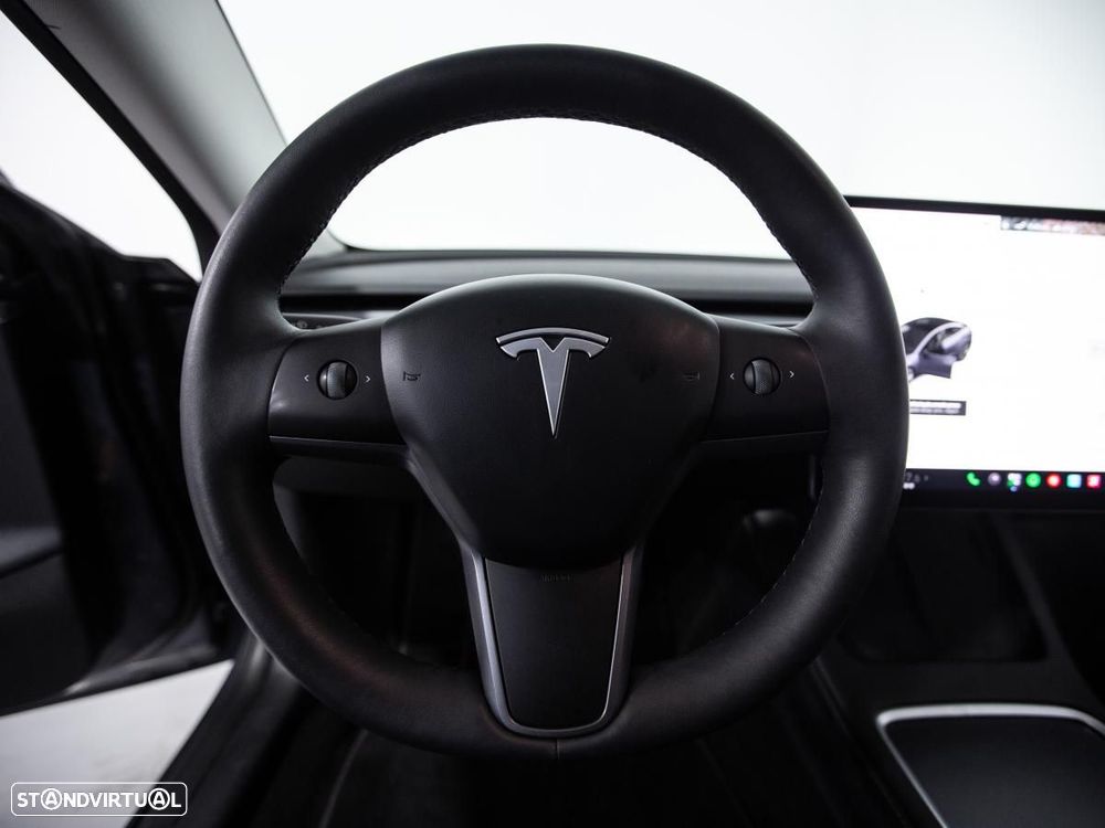 Tesla Model 3 Long Range RWD - 19
