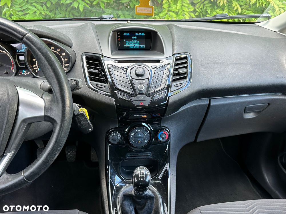 Ford Fiesta 1.25 - 8