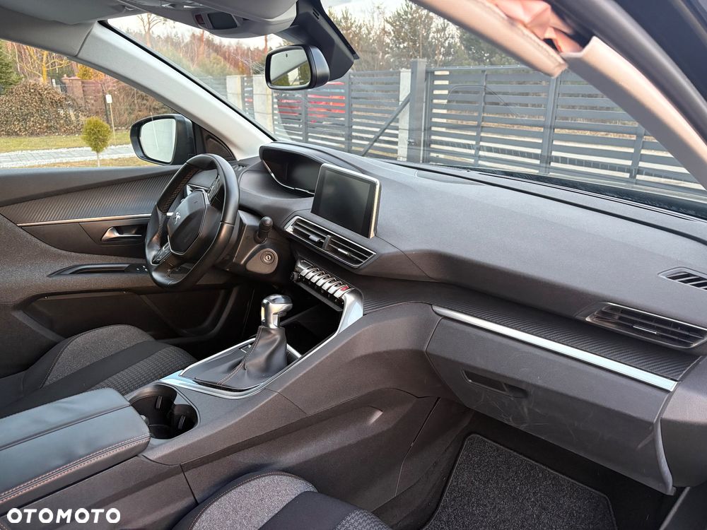 Peugeot 3008 PureTech 130 Stop & Start GPF Active - 9