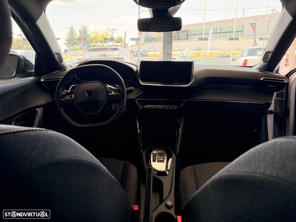 Peugeot 2008 Hybrid 145 e-DSC Style - 14