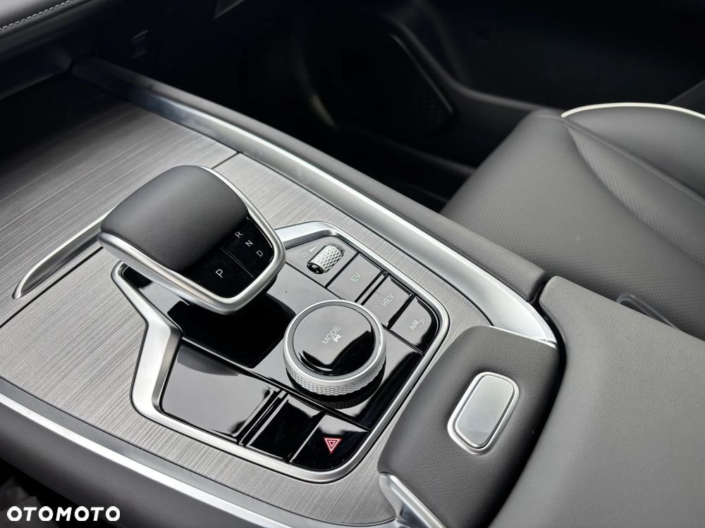 Chery Tiggo 7 1.5 T-GDI Super Hybrid Premium DHT - 18