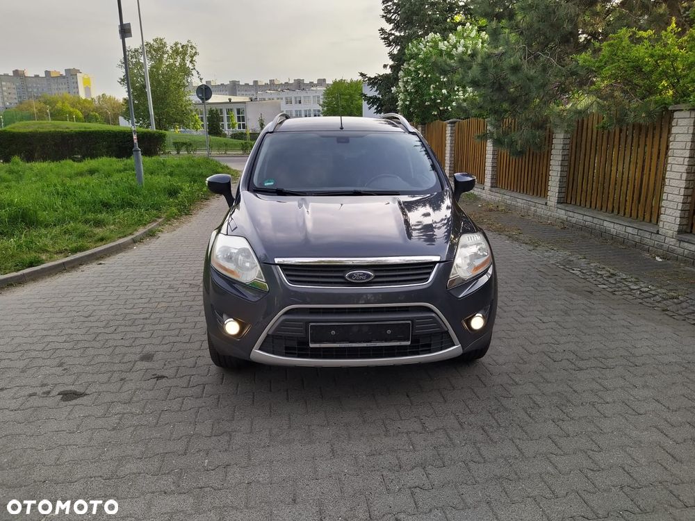 Ford Kuga 2.0 TDCi 2x4 Titanium - 5