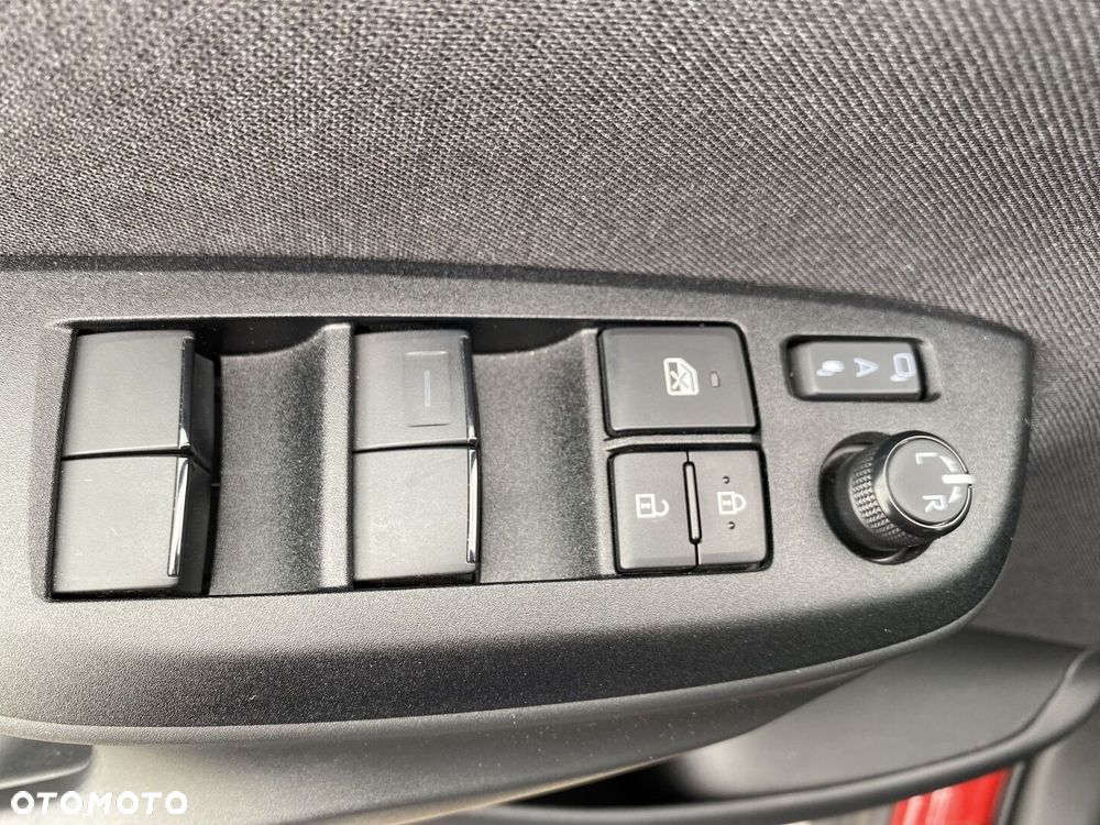 Toyota Yaris Cross Hybrid 1.5 Executive - 19