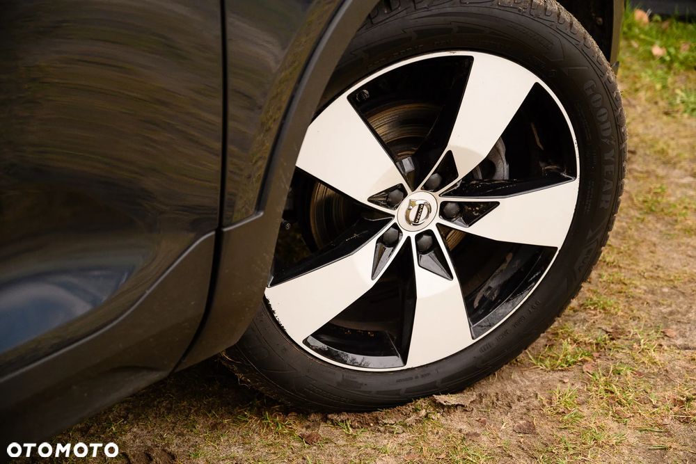 Volvo XC 40 T3 Momentum - 9