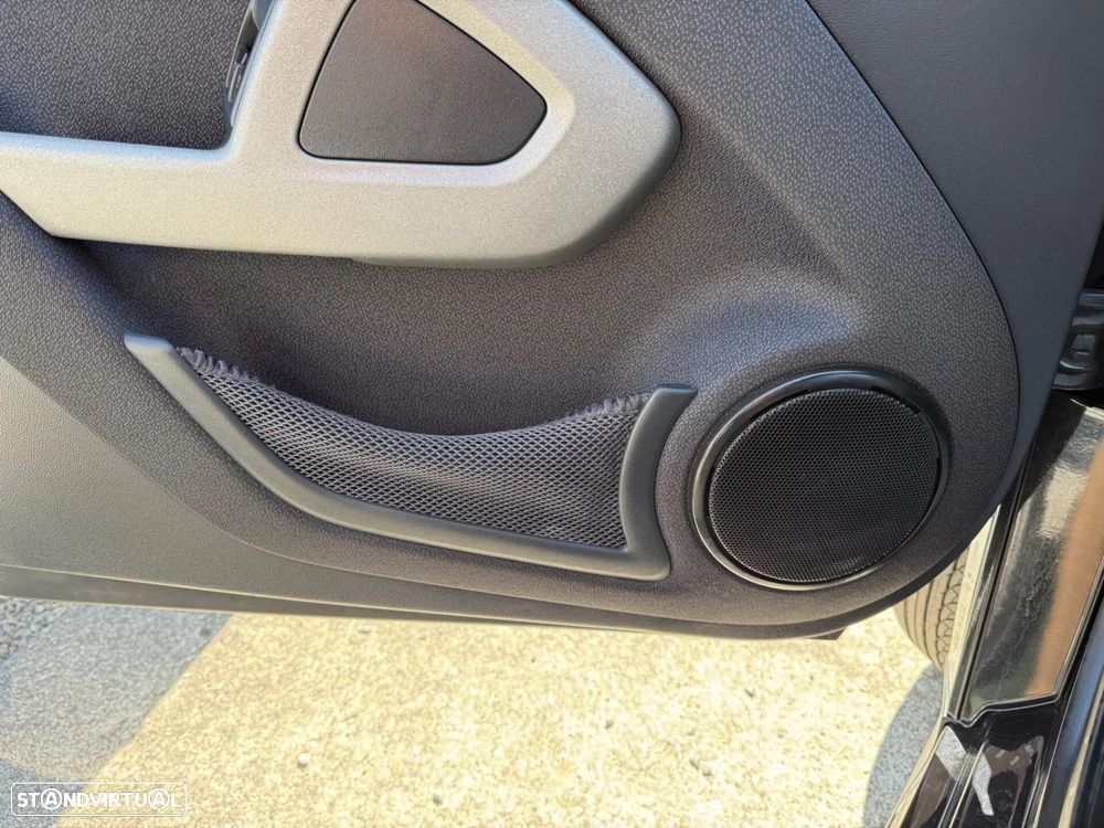 Smart ForTwo Coupé 1.0 mhd Passion 71 - 30